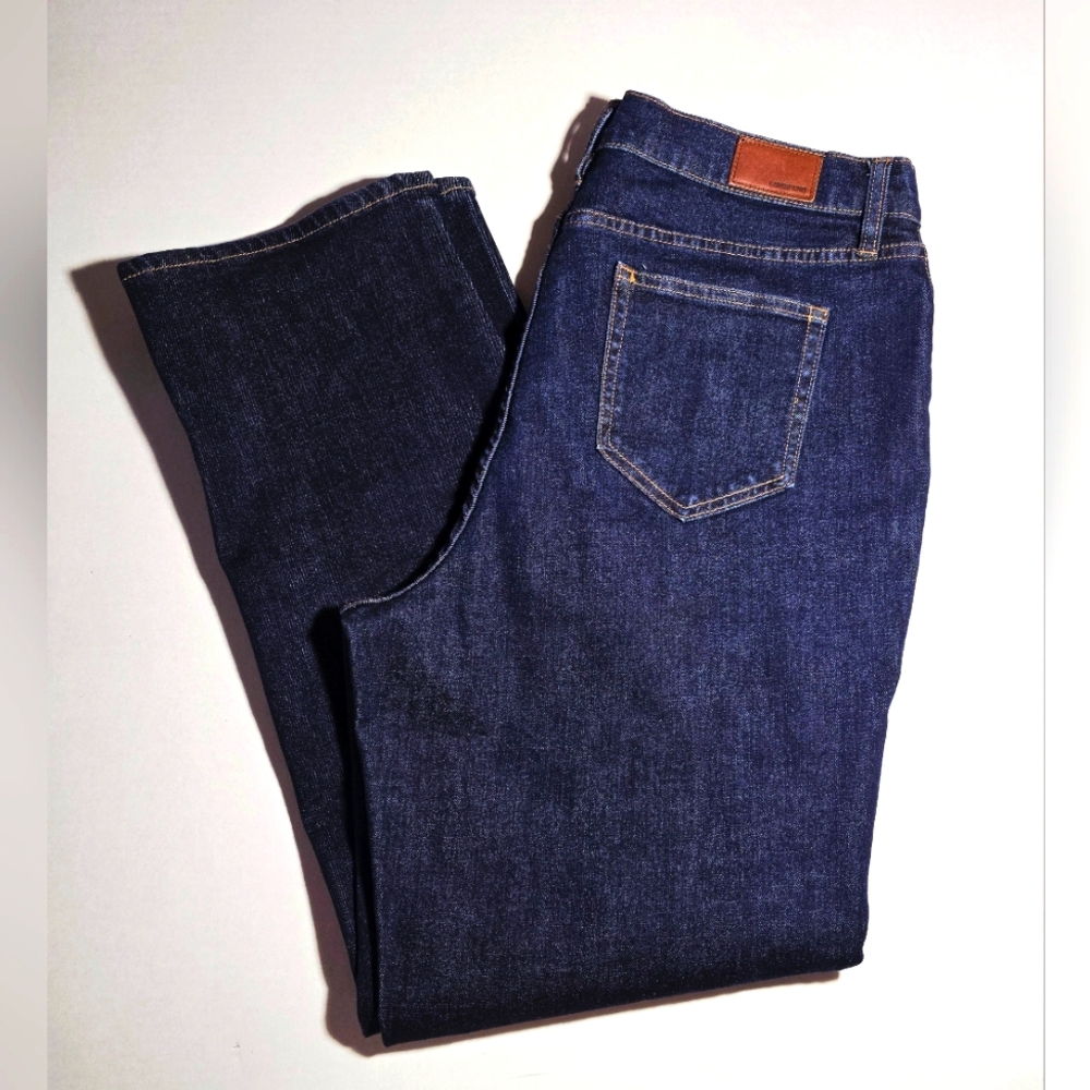 Lands End Size 16 High Rise Straight Jean In Dark Blue Denim Soft With Stretch - Picture 2 of 9